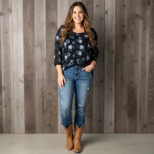 1471 - Simply Vera Navy Rose Print Blouse - 1X